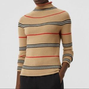 【NEW】Burberry Strip Turtleneck Cashmere Sweater